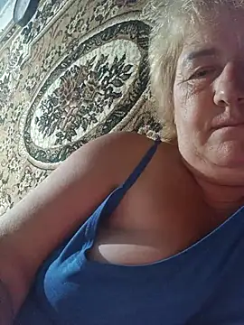 Chatroom XXX en direct de NikaLove49011