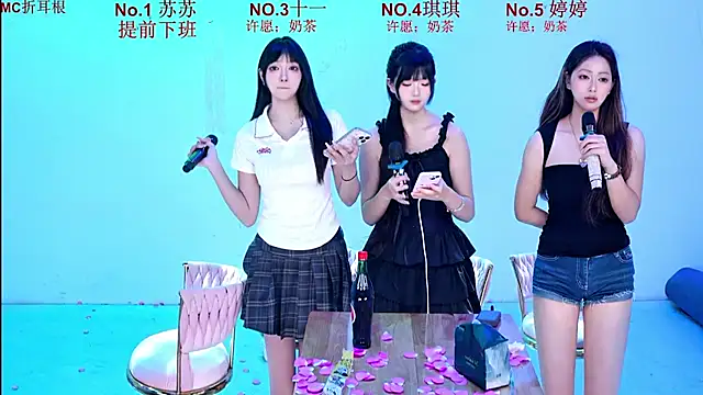 Fairy-007のライブXXXチャット