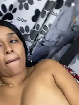 KatalinnaBrown Chat XXX in diretta