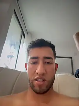 liam_bronwのライブXXXチャット