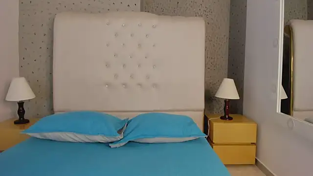 Anthaarr Chat XXX live