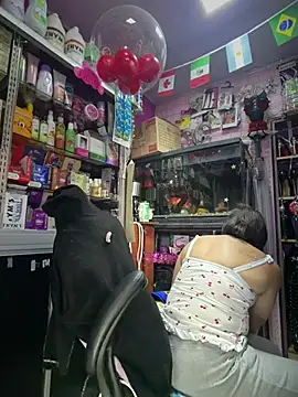 Chat XXX en directo de TamySweetness