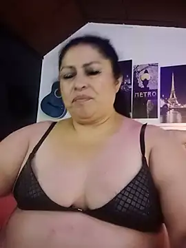Keyla01_: απευθείας συνομιλία ΧΧΧ