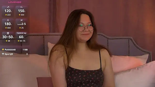 Chat XXX en directo de ShyMariam