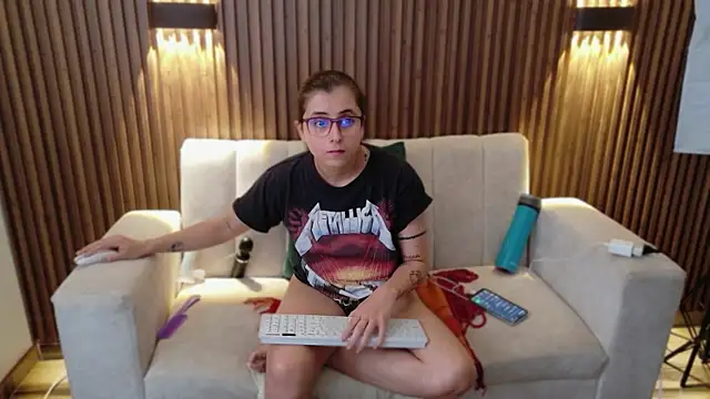 feelena_mysoull's Live XXX Chat