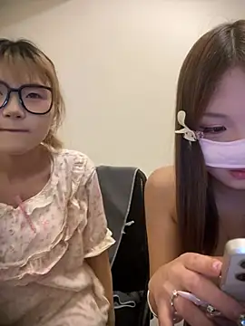 Chat XXX en directo de Rocket-Girl