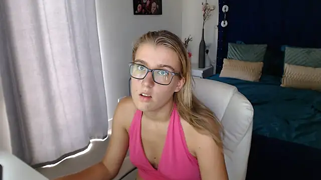 Yennylovesn Webbikameraesitys