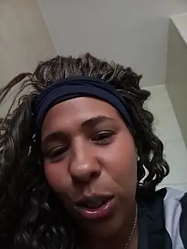 Chat XXX en directo de Ivon_C
