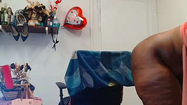 xTALLSEXYBUMx's Live XXX Chat