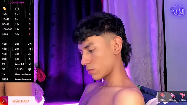 Chatroom XXX en direct de Damien_Howard