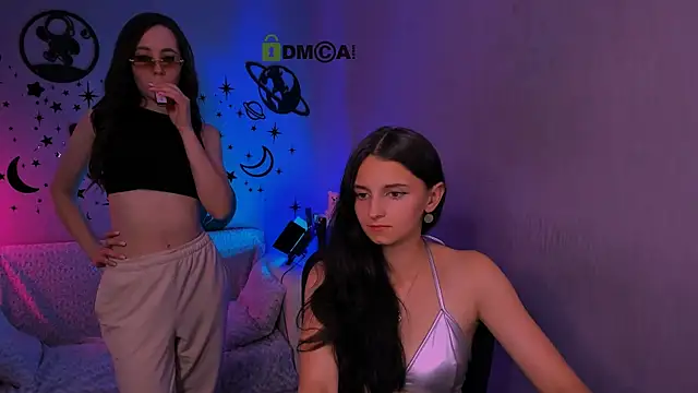 Онлайн чат XXX bella_dorn