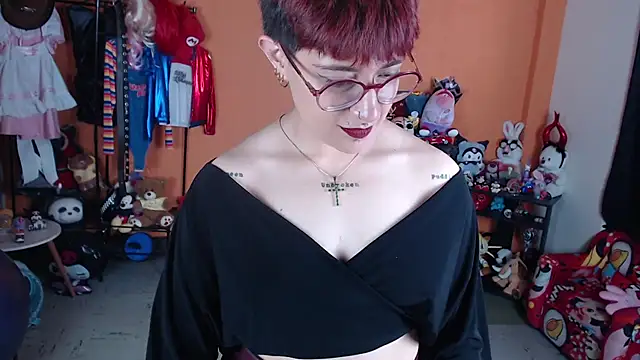 MissMiia2 Webcam Show