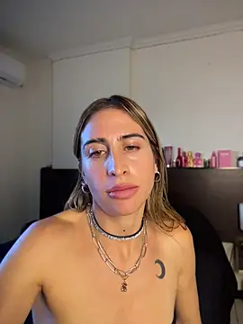 NicoleWilder's Webcam Show