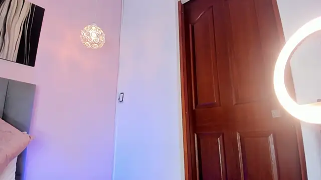 ashely_rous_'s Live XXX Chat