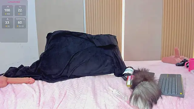 stephany_summerのウェブカメラショー