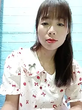 AmyLinee01 现场XXX聊天