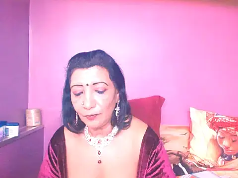 Chat XXX en directo de indiansarika65