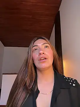 Chat XXX ao vivo de emmily_d