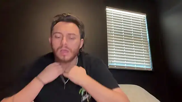 Mikecloudyhawk live XXX chat