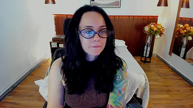 KatherineBond – Naživo XXX chat