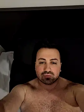 JuanPeter Adlı Modelin Canlı XXX Sohbeti