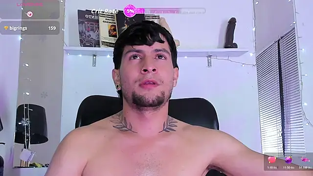 StefanoBigCock Chat XXX live