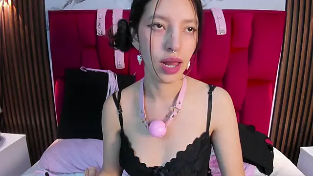 Namii__n Live XXX chat