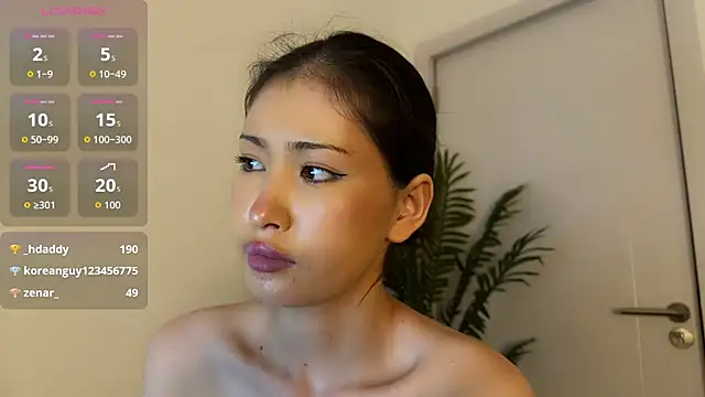 Chatroom XXX en direct de _Nanami