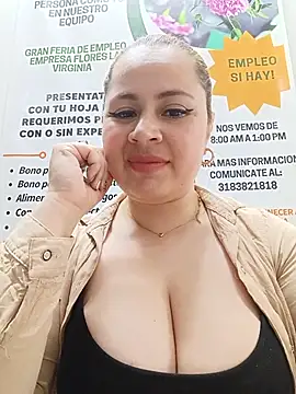 VANESSA__28 即時 XXX 聊天