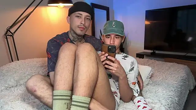 Онлайн чат XXX Noah_and_Steven
