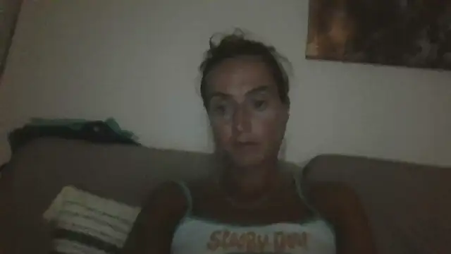 צ'אט XXX בשידור חי של SportyBella_91