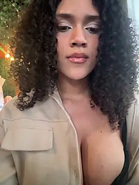 Lilithadams1: απευθείας συνομιλία ΧΧΧ