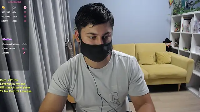 Tomguys Live XXX Chat
