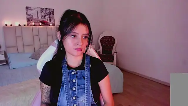 yenny_garcia Adlı Modelin Canlı XXX Sohbeti