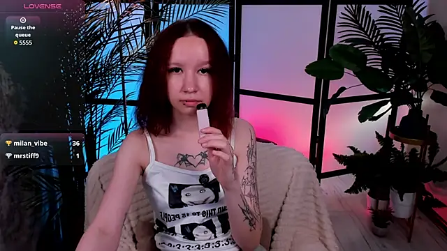 Mi_Mi_Mia's Live XXX Chat
