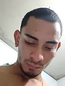 Exlifer Live XXX-Chat