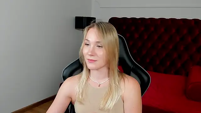 ElaraVoltage Live XXX-Chat