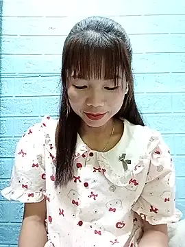 AmyLinee01 现场XXX聊天