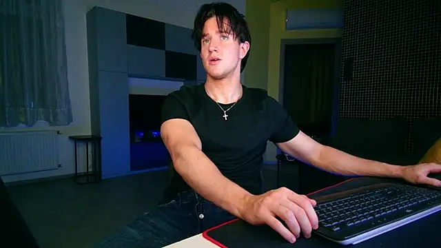 Chat XXX en directo de ChristianLevine_