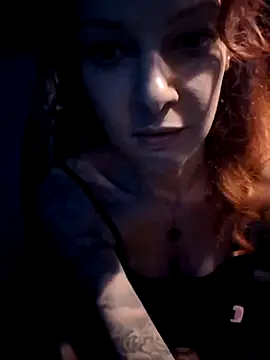 دردشة FreyaFucksFans الجنسية المباشرة