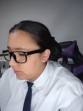 Cute_Penelope's Live Chat Room
