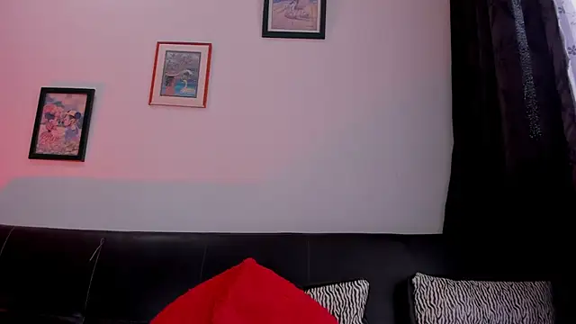 Онлайн чат XXX adamaria_1