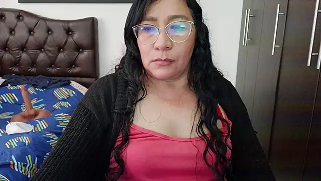 Grace_mature_milf 现场XXX聊天