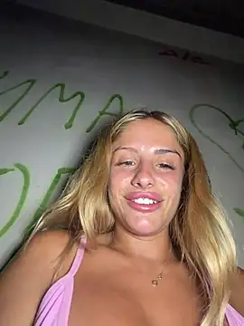 SophieVJ's Live XXX Chat