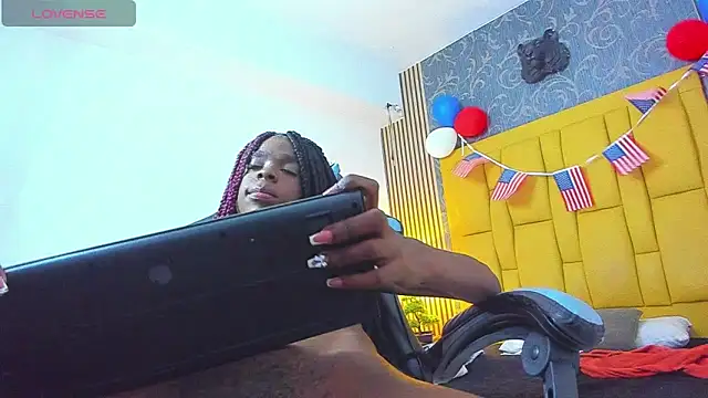 valenrss' Live XXX Chat
