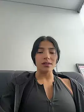 Ema_Rose_ Live XXX-chat
