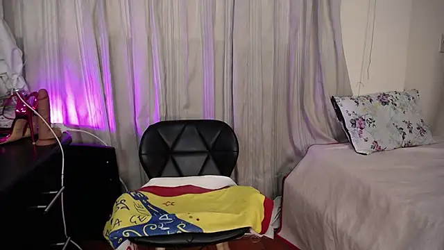 Chat XXX ao vivo de infinitysex1