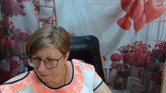 RadaChudna 现场XXX聊天