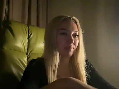 Cirelia Live XXX-Chat