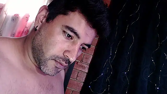 Chat XXX ao vivo de natha_n_andy_anki